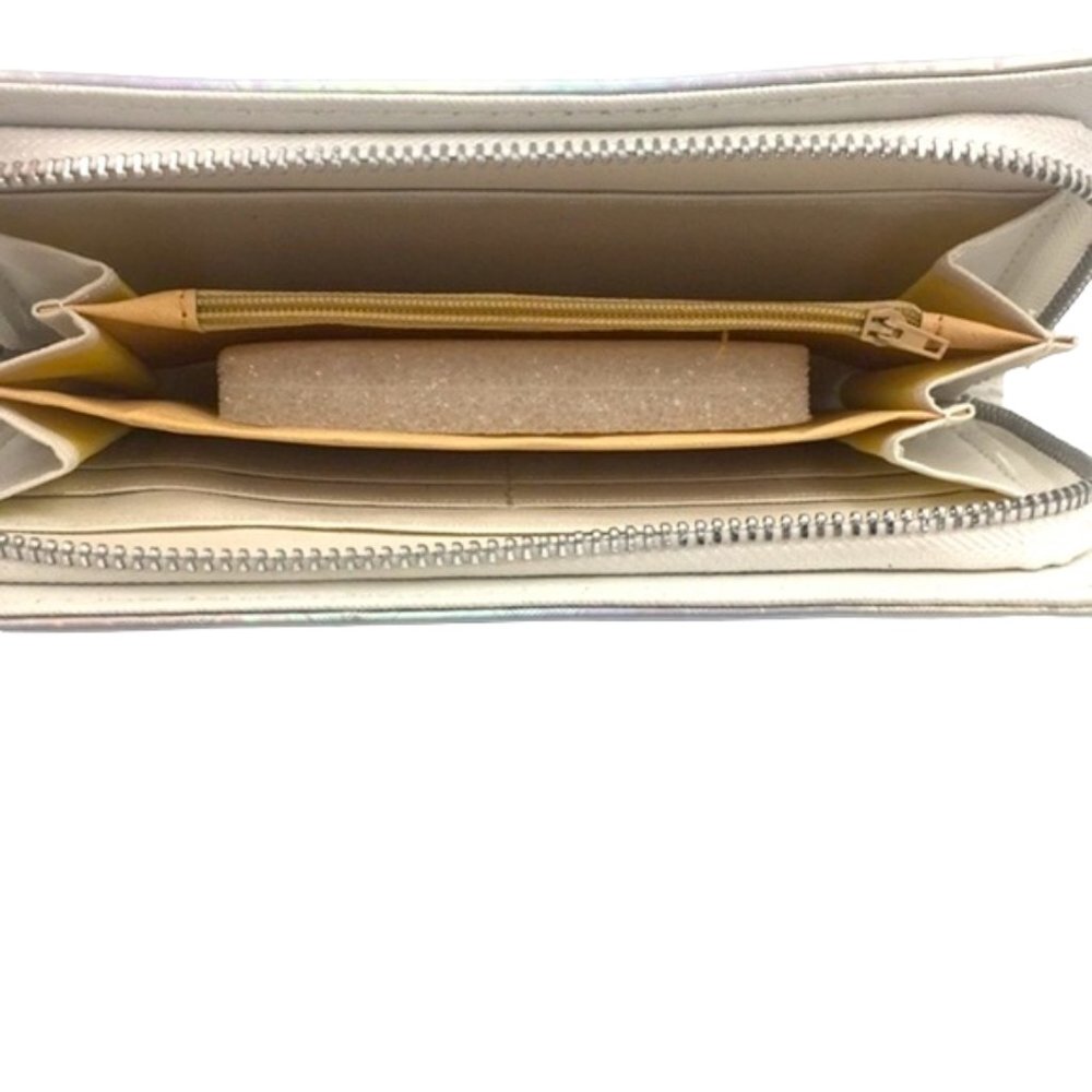 Shiny Silver Diamond Shaped Pattern Zip Flap Wall… - image 2